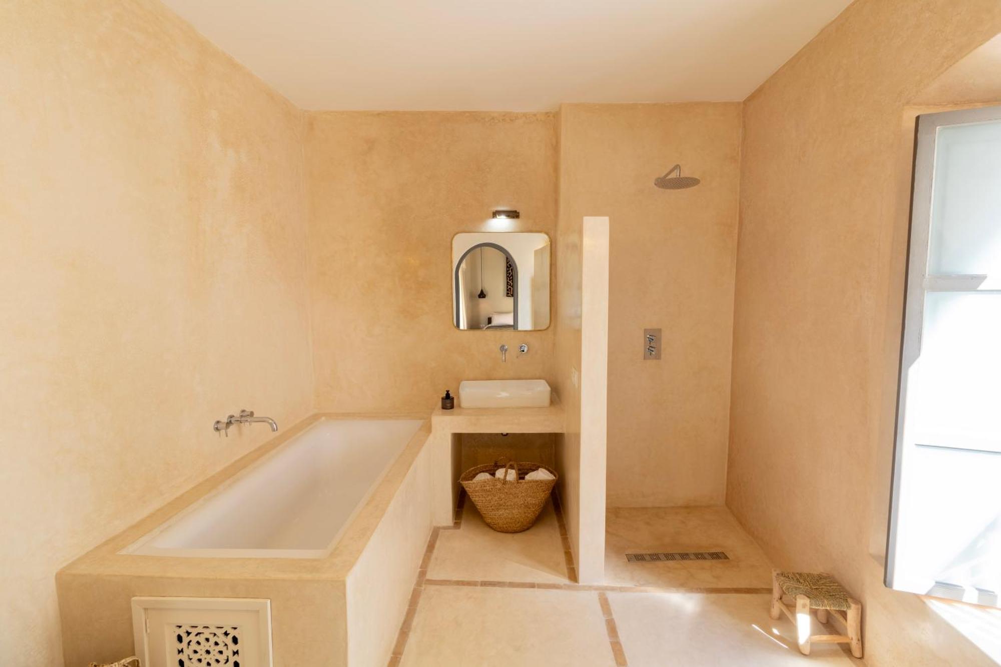 Maison 250 - Adult Only Hotel *